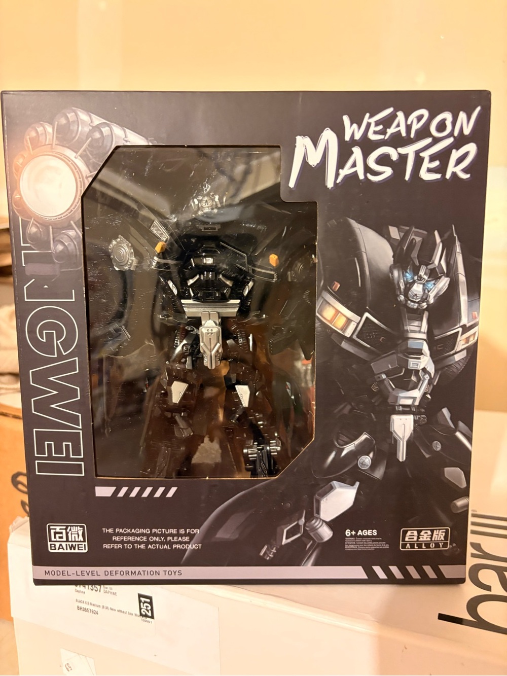 TW1026 Ironhide Black Transforming Robot Truck kids Toy KO - Action Figure